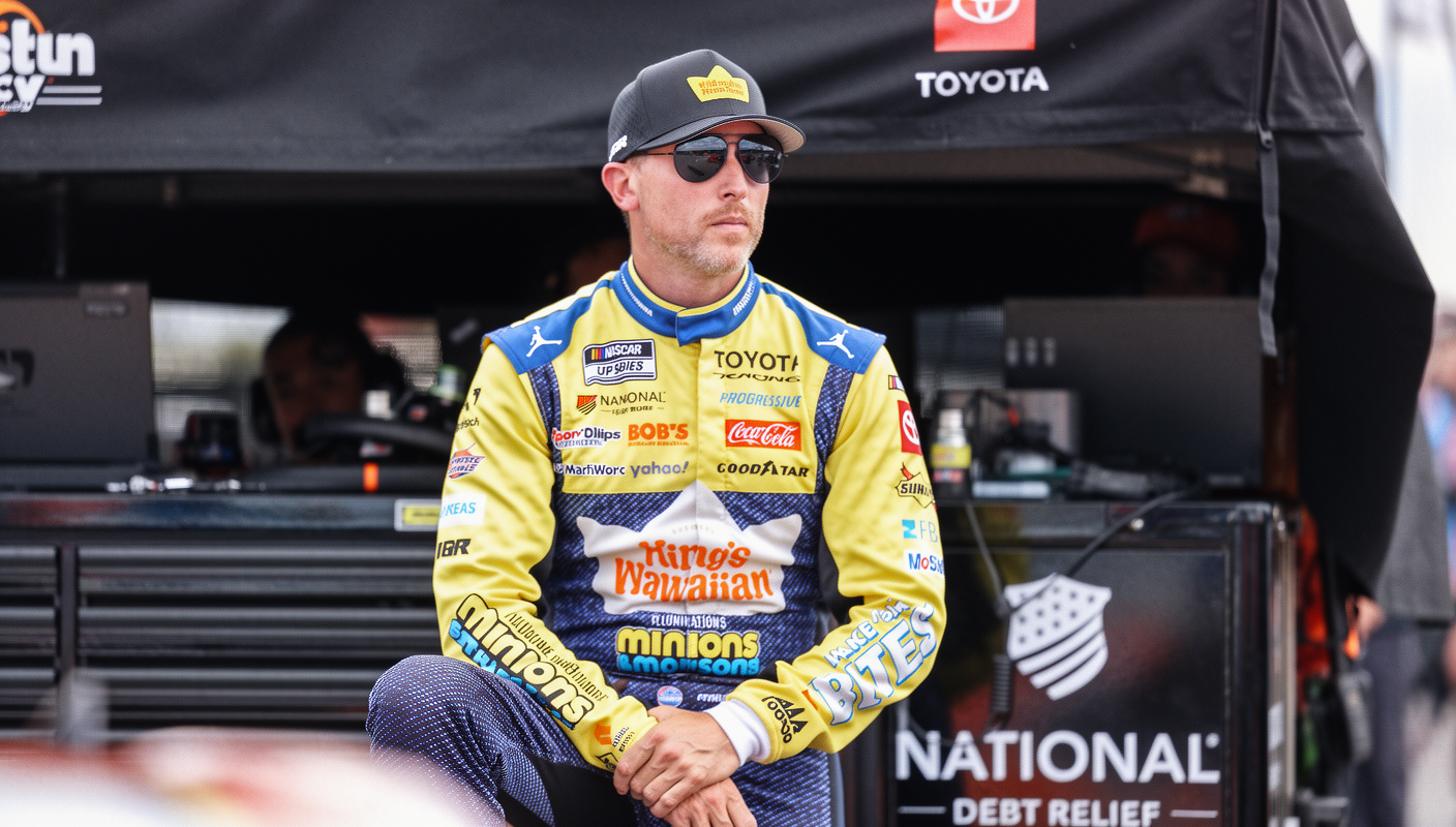 米兰电竞体育 - NASCAR 2026年奇加哥速度赛：哈姆林领跑，新老对手如何争锋 - 米兰电竞体育
