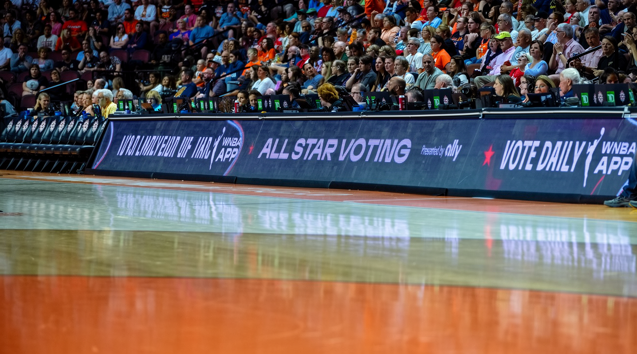 米兰电竞体育 - WNBA 全明星选秀花絮：Weatherspoon 与 Cooper 选边，Bueckers 与 Clark 成焦点 - 米兰电竞体育
